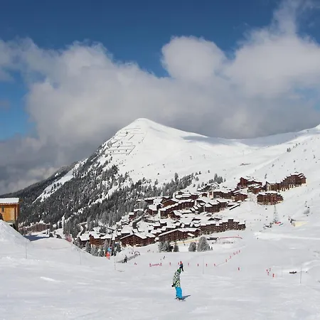 Duplex 4 Pieces, 8 Personnes, Balcon Sud, Au Pied Des Pistes - Fr-1-455-2 *